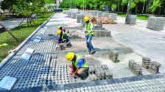 <b>但村落扶植工匠成长过程中仍面对不少困</b>